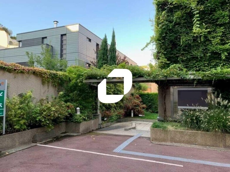 Bureau dans Boulogne-Billancourt à vendre - Photo de l’immeuble – Image 2 sur 4