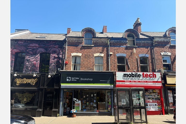 24 Botanic Av, Belfast à louer Photo principale– Image 1 sur 8