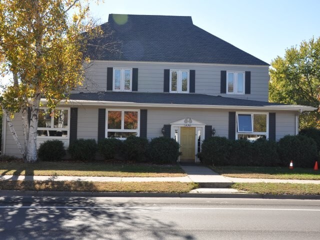 530 W Broadway St W, Monticello, MN à vendre - Photo principale – Image 1 sur 9
