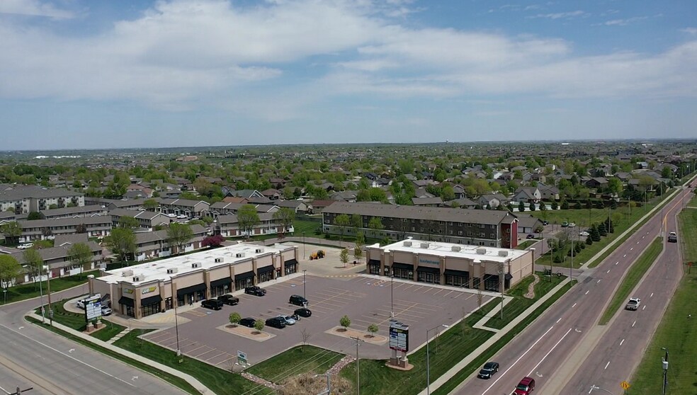 7640 S Louise Ave, Sioux Falls, SD à louer - Photo principale – Image 1 sur 5
