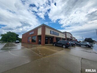 Plus de détails pour 3114 S 6th St, Springfield, IL - Local commercial à louer