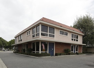 Plus de détails pour 1015 E Chapman Ave, Fullerton, CA - Bureau à louer