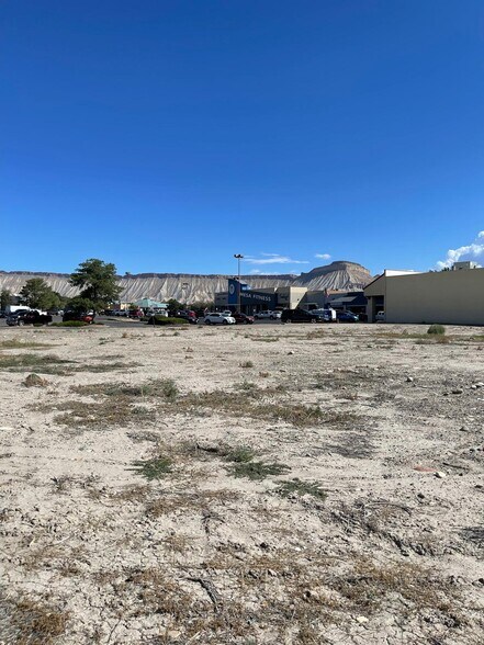 3225 I-70 Business Loop, Clifton, CO à vendre - Photo de l’immeuble – Image 3 sur 5