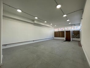 2851 24th St, San Francisco, CA à louer Photo intérieure– Image 1 sur 4