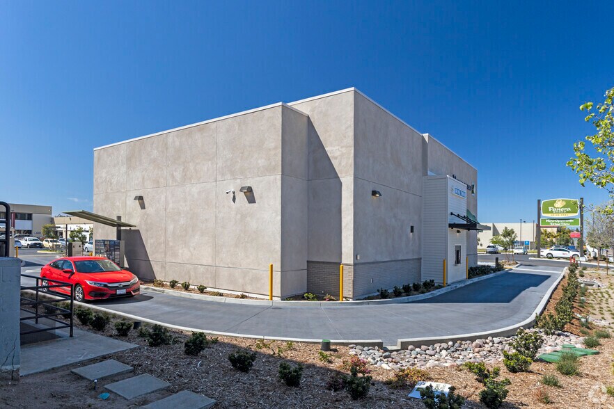 9035 Clairemont Mesa Blvd, San Diego, CA à louer - Photo de l’immeuble – Image 3 sur 5