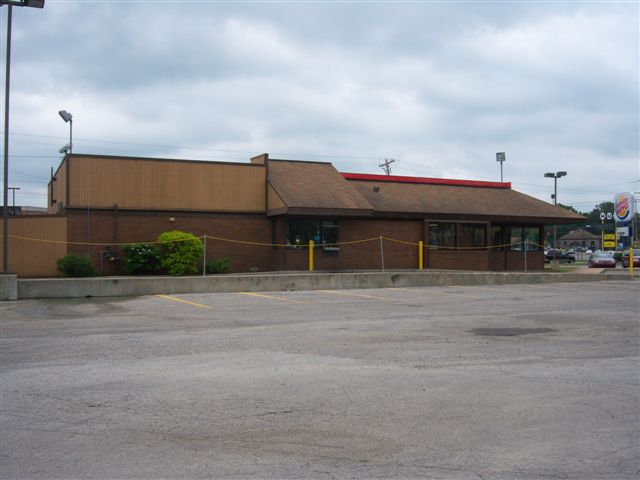 730 W Houghton Lake Dr, Prudenville, MI à vendre - Photo de l’immeuble – Image 2 sur 3