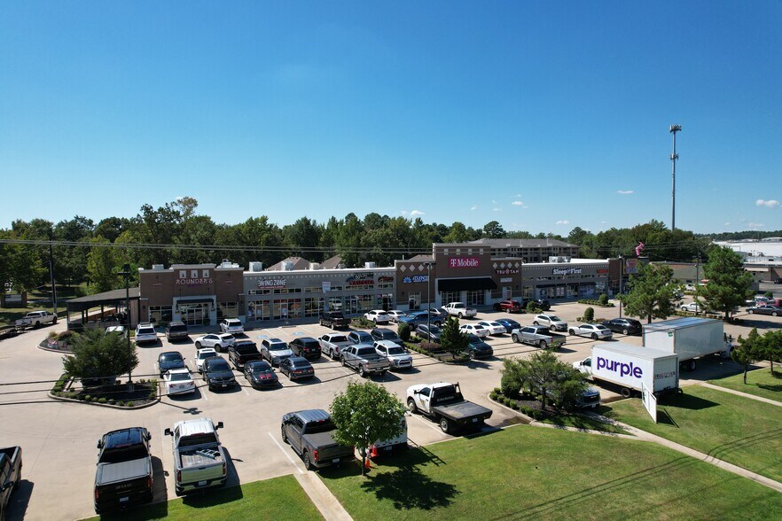 1400 W Southwest Loop 323, Tyler, TX à louer - Photo de l’immeuble – Image 3 sur 21
