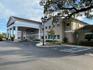 Plus de détails pour 11834 CR 101, The Villages, FL - Médical à louer