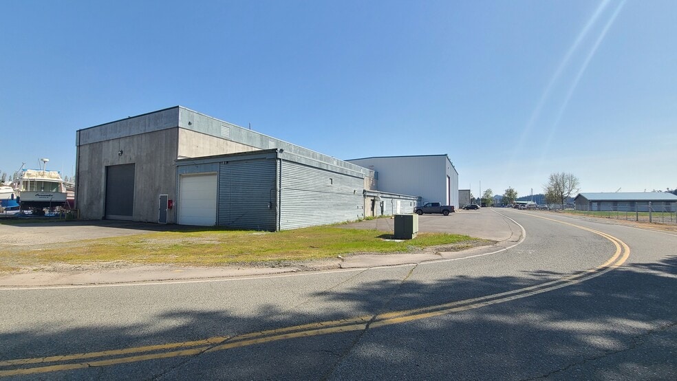 918 Pearle Jensen Way, La Conner, WA à louer - Photo principale – Image 2 sur 7