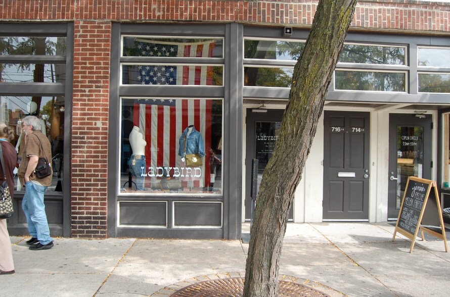 714-720 N High St, Columbus, OH à louer - Photo de l’immeuble – Image 2 sur 3