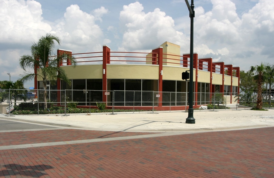 350 E Seminole Blvd, Sanford, FL à louer - Photo de l’immeuble – Image 2 sur 72