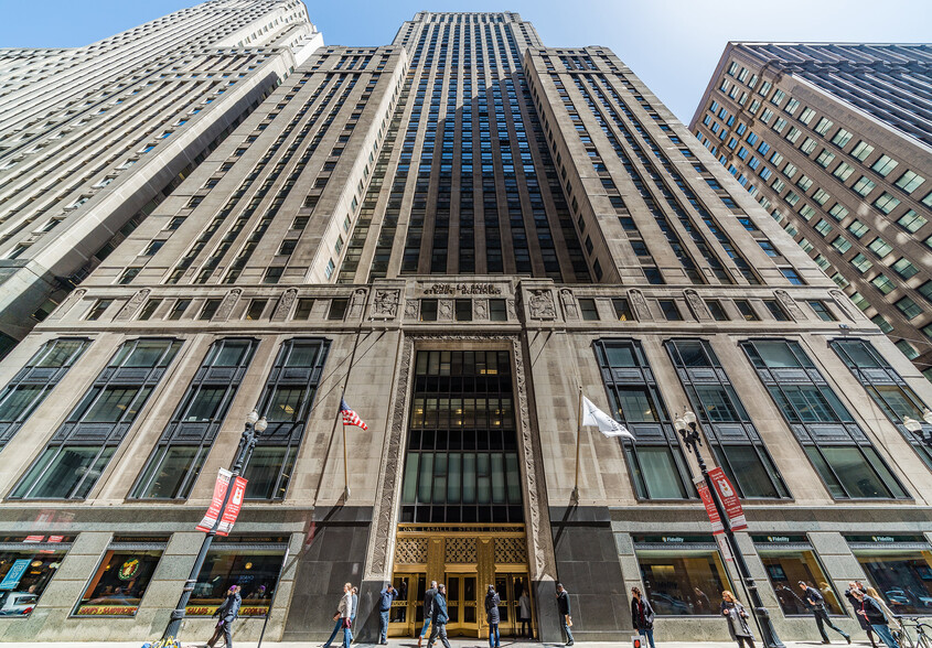1 N La Salle St, Chicago, IL à louer - Photo de l’immeuble – Image 1 sur 10