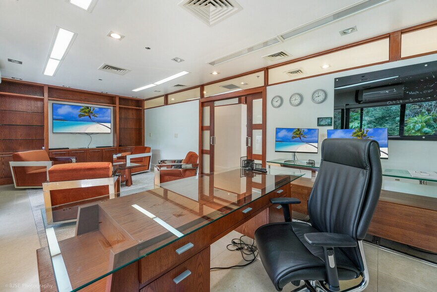 520 Brickell Key Dr, Miami, FL à louer - Photo intérieure – Image 1 sur 16
