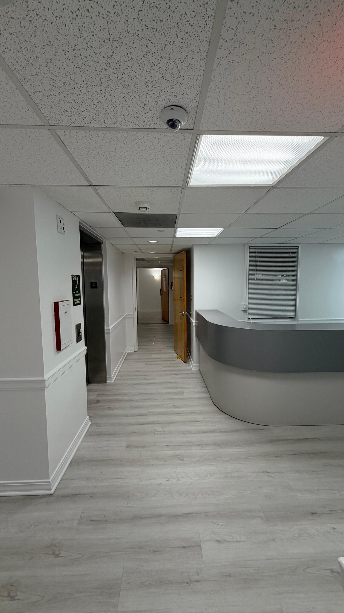 9020-9024 5th Ave, Brooklyn, NY à louer Photo intérieure– Image 1 sur 5