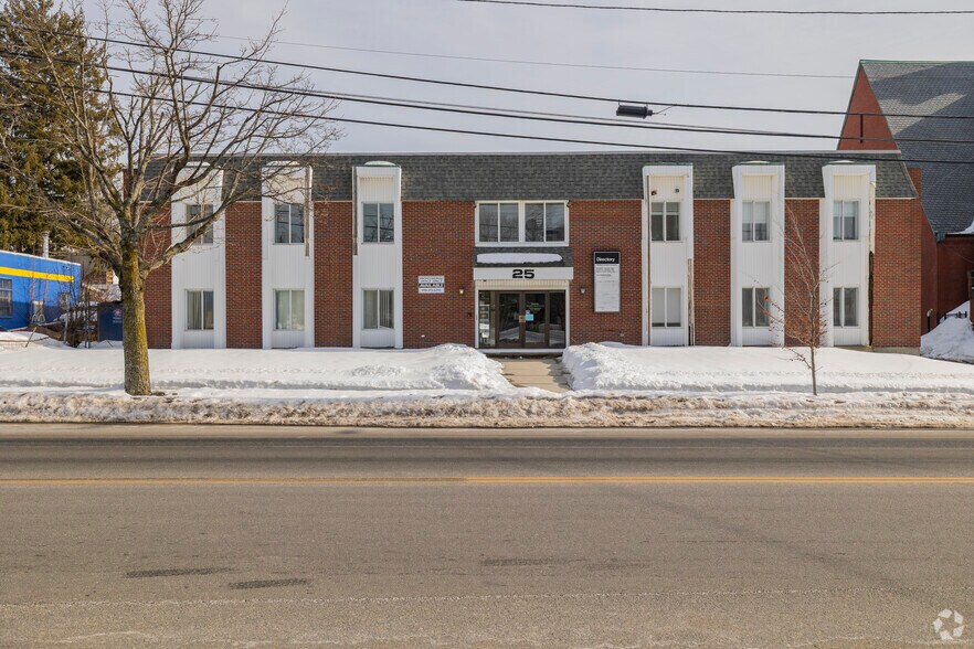 25 Kenoza Ave, Haverhill, MA à louer - Photo de l’immeuble – Image 3 sur 7