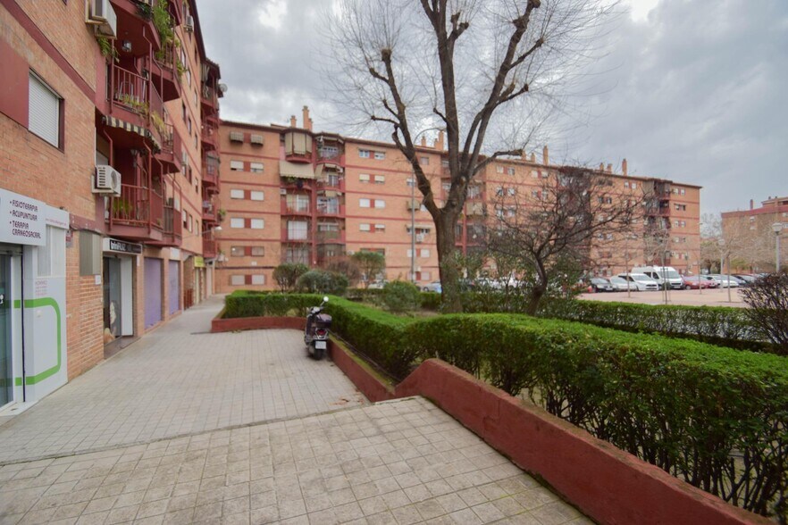 Plaza Poeta Garcilaso de la Vega, 6, Granada, Granada à vendre - Photo de l’immeuble – Image 3 sur 47
