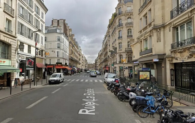 Plus de détails pour Local commercial à louer