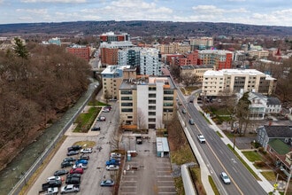 401 E State St, Ithaca, NY - Vue aérienne vue de carte - Image1