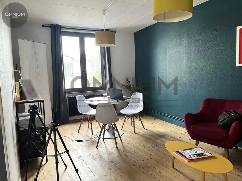 Bureau dans Caluire-et-Cuire à louer - Photo de l’immeuble – Image 2 sur 6