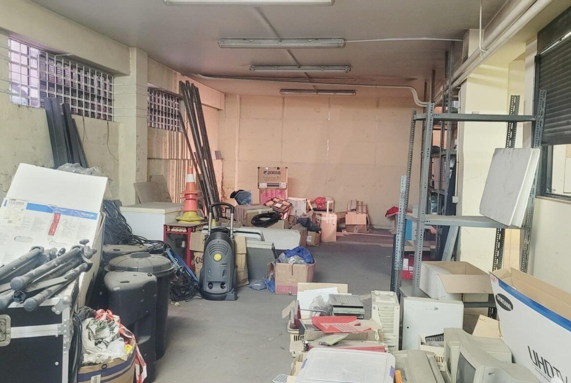 Immeuble residentiel dans Madrid, Madrid à vendre Photo intérieure– Image 1 sur 2