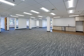 1701 Novato Blvd, Novato, CA à louer Photo intérieure– Image 1 sur 4