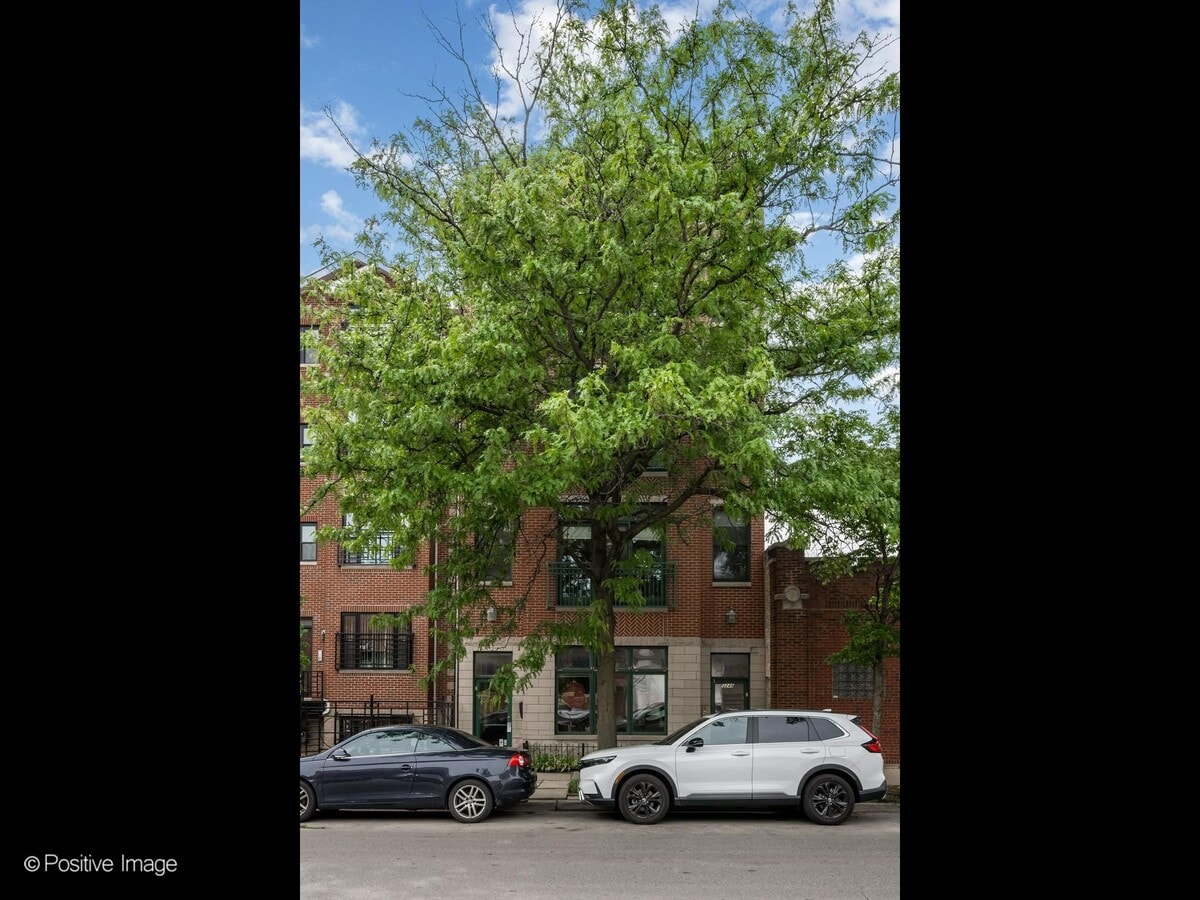 3248 N Sheffield Ave, Chicago, IL 60657 - Lot 1 - - Photo intérieure - Image 2 of 20