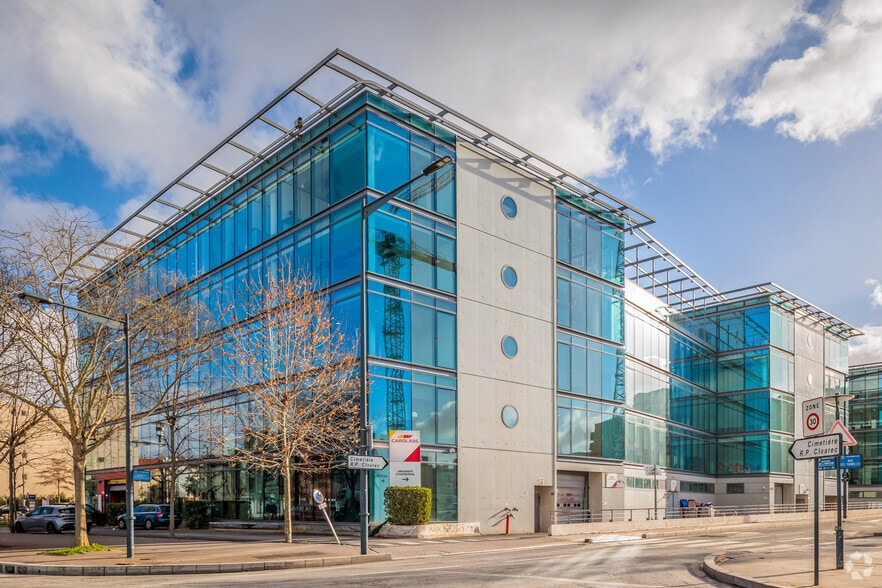 120 Avenue De L'Arche, Courbevoie à louer - Photo de l’immeuble – Image 3 sur 4