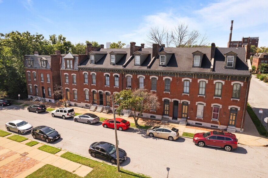 1936-1956 Benton St, Saint Louis, MO à vendre - Photo de l’immeuble – Image 3 sur 33