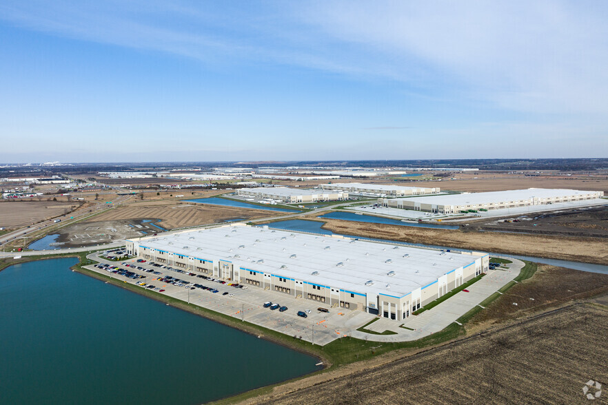 I-270 & I-255 @ Hwy 111, Pontoon Beach, IL à louer - Photo de l’immeuble – Image 1 sur 19