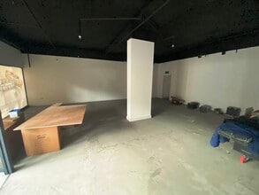 Hagley Mall, Halesowen à louer Photo intérieure– Image 2 sur 2