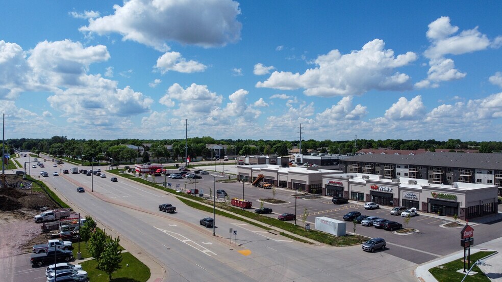 1506 E 69th St, Sioux Falls, SD à louer - Photo de l’immeuble – Image 3 sur 7