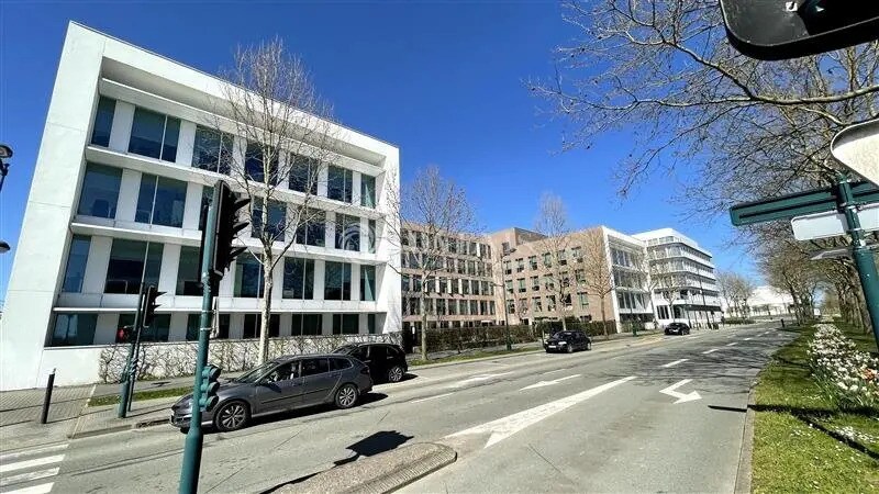Bureau dans Montévrain à louer - Photo de l’immeuble – Image 3 sur 7