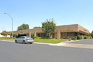 Plus de détails pour 780 W Olive Ave, Merced, CA - Bureau à louer