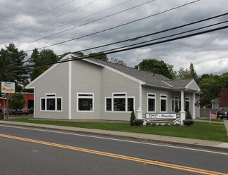 Plus de détails pour 443-445 Bernardston Rd, Greenfield, MA - Local commercial à vendre