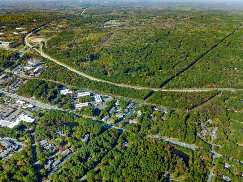 860 Weaver Dairy Rd, Chapel Hill, NC à vendre - Aérien – Image 2 sur 8