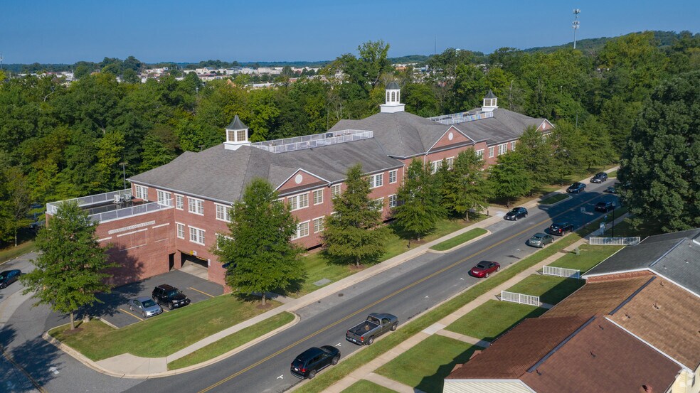 602 S Atwood Rd, Bel Air, MD à louer - Photo de l’immeuble – Image 3 sur 17