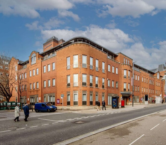 Briggate St, Leeds à vendre - Photo principale – Image 1 sur 2