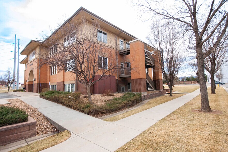 2121 Midpoint Dr, Fort Collins, CO à vendre - Photo de l’immeuble – Image 3 sur 3