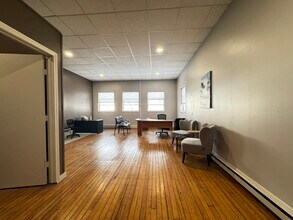 113 N Lancey St, Pittsfield, ME à louer Photo intérieure– Image 1 sur 8