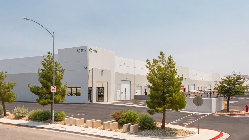 2875 N Lamb Blvd, Las Vegas, NV à louer - Photo de l’immeuble – Image 1 sur 6