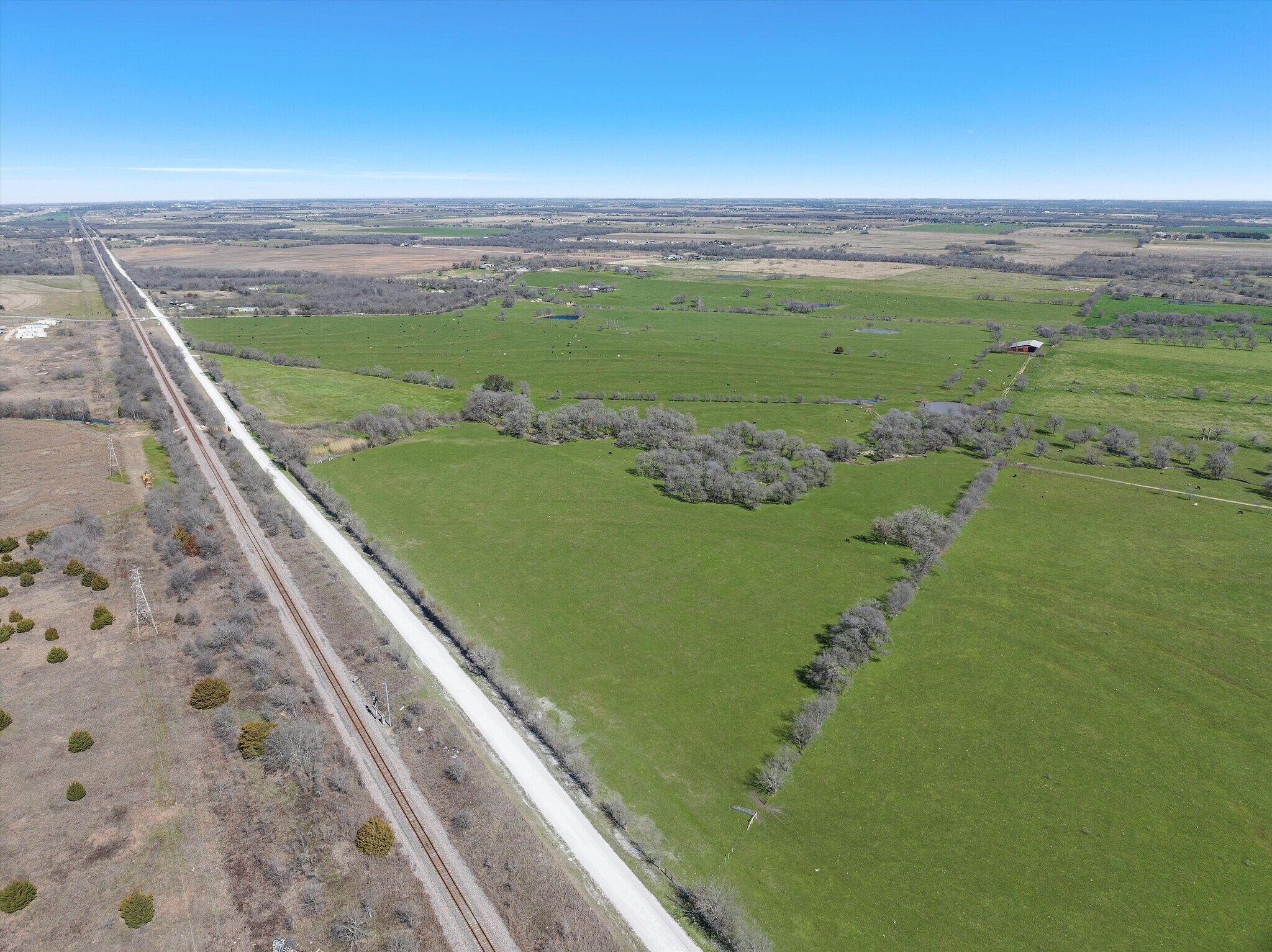 458 Bluhm Rd, West, TX à vendre Aérien– Image 1 sur 10