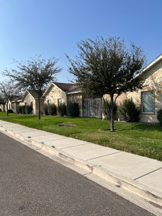 Plus de détails pour 5 fourplexes - Sprague Village – Logement à vendre, Edinburg, TX