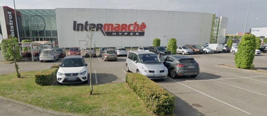 Local commercial dans Senlis à louer - Photo de l’immeuble – Image 3 sur 5
