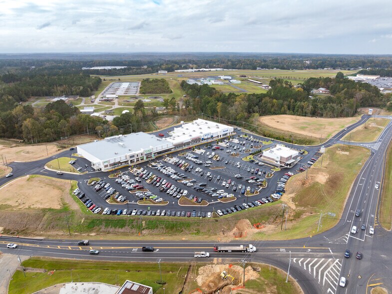 4812 Highway 280, Alexander City, AL à louer - Photo de l’immeuble – Image 1 sur 6