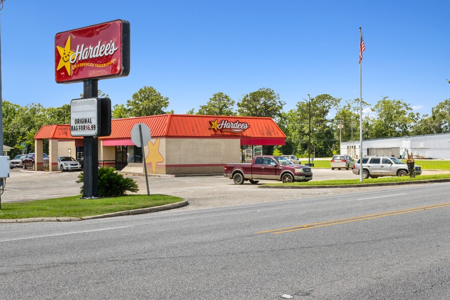 1301 W Maple Ave, Geneva, AL à vendre - Photo de l’immeuble – Image 2 sur 8