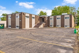 Plus de détails pour 1645 Irving Park Rd, Hanover Park, IL - Bureau à louer