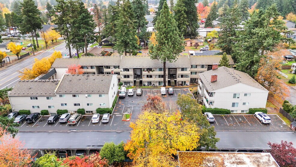 1111 NE 122nd Ave, Portland, OR à vendre - Photo de l’immeuble – Image 3 sur 51