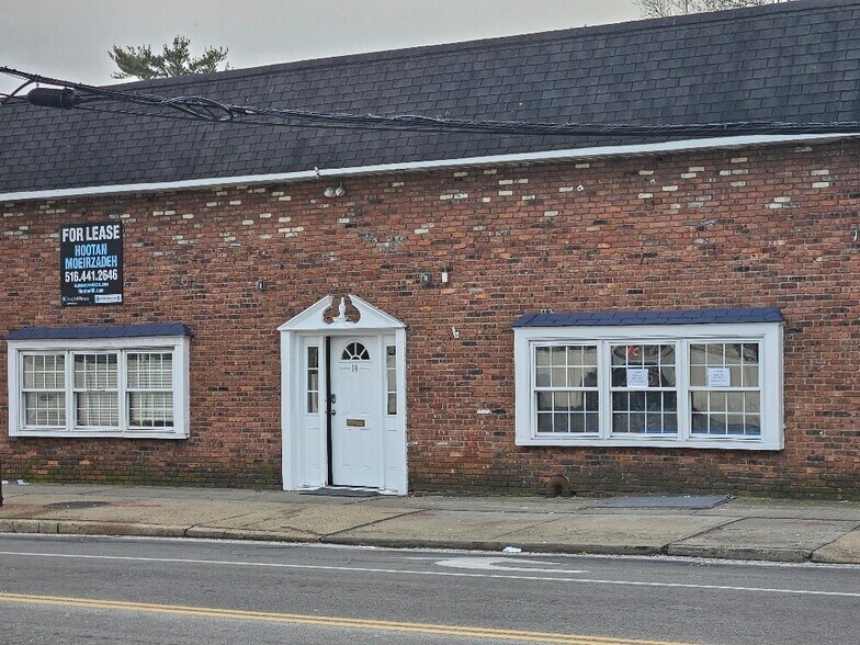 12-14 Tulip Ave, Floral Park, NY à louer - Photo de l’immeuble – Image 2 sur 15
