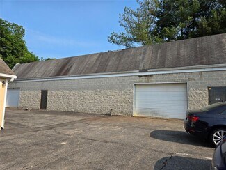 Plus de détails pour 130 E Central Ave, Pearl River, NY - Industriel/Logistique à louer