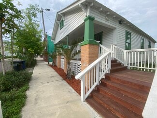 Plus de détails pour 1411 N 17th St, Tampa, FL - Local commercial à louer